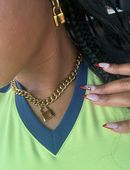 LOCK IT NECKLACE SET